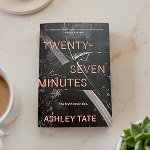 Twenty Seven Minutes by Ashley Tate: Softcover Book